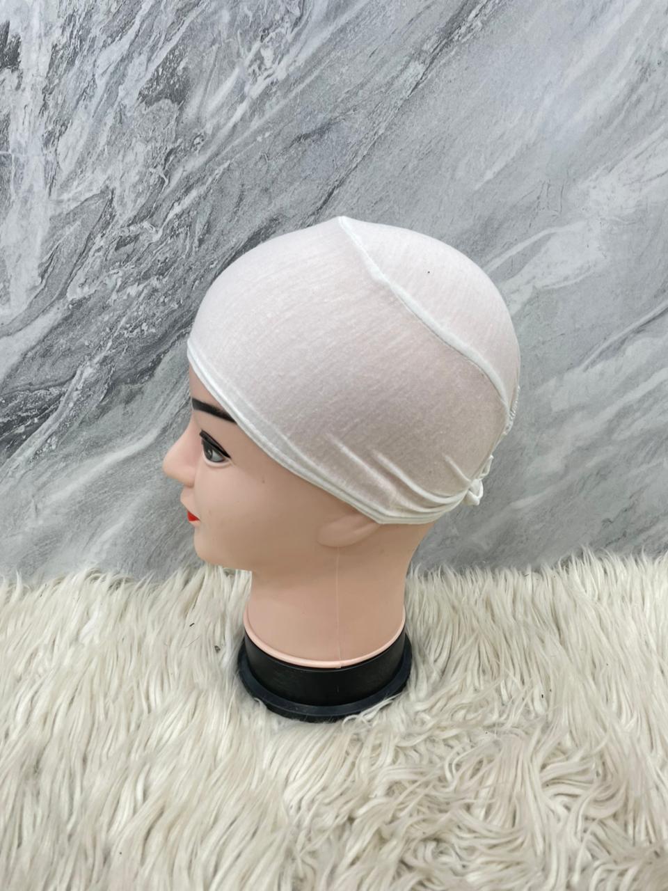 Under Scarf Dori Topi white