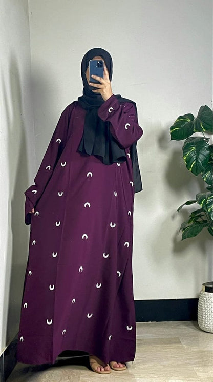 Moon Embroidered Abaya