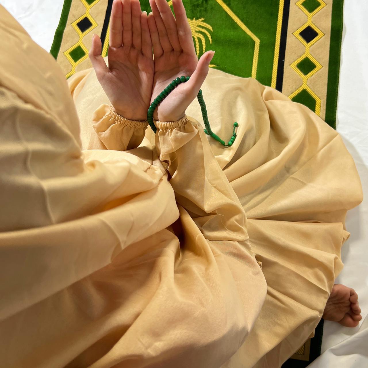 Big Size Full Coverage Namaz Chadar Full Sleeves Skin