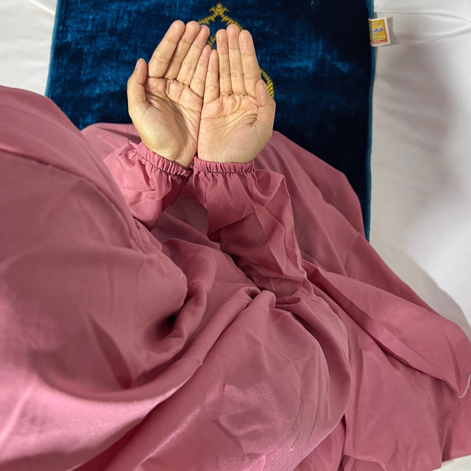 Big Size Full Coverage Namaz Chadar Full Sleeves Nude pink