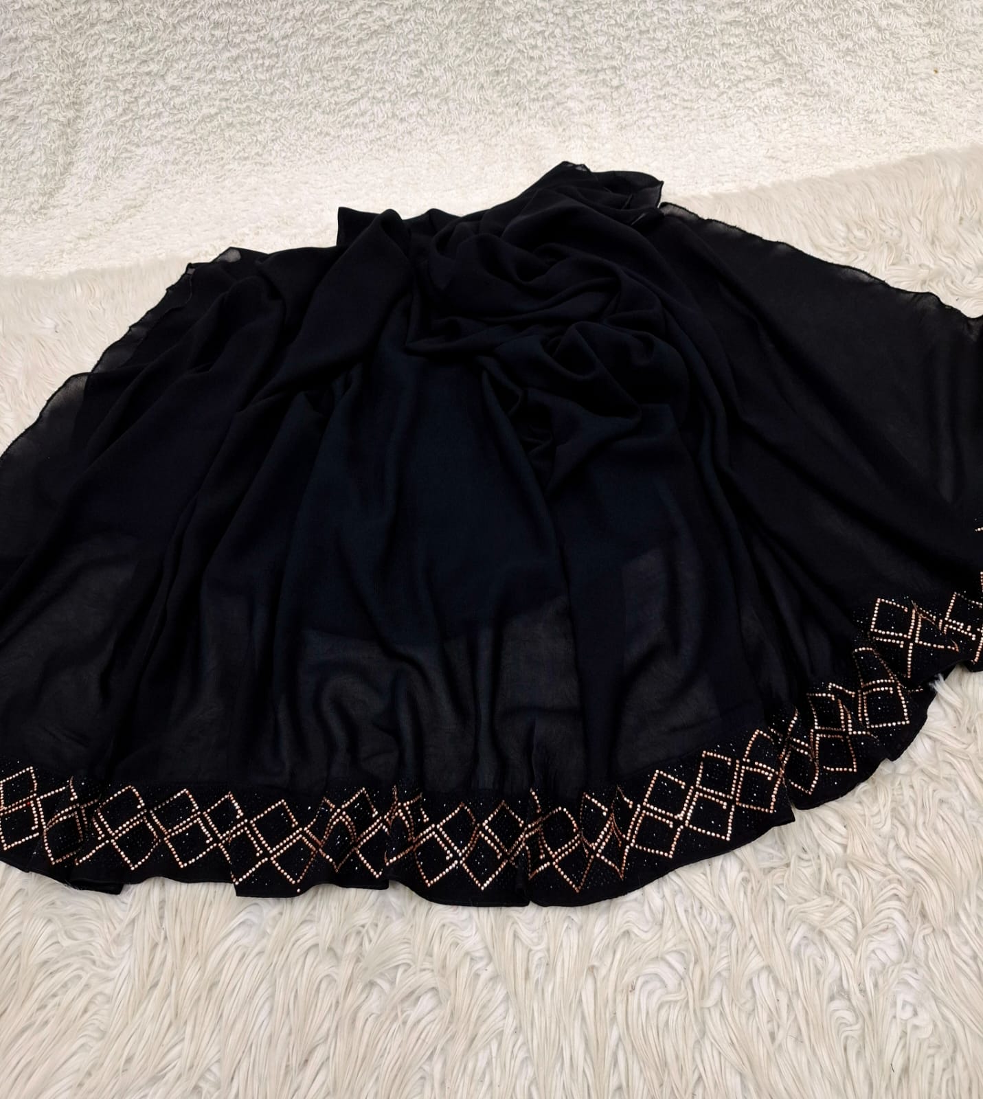 Stone border irani chadar (round)