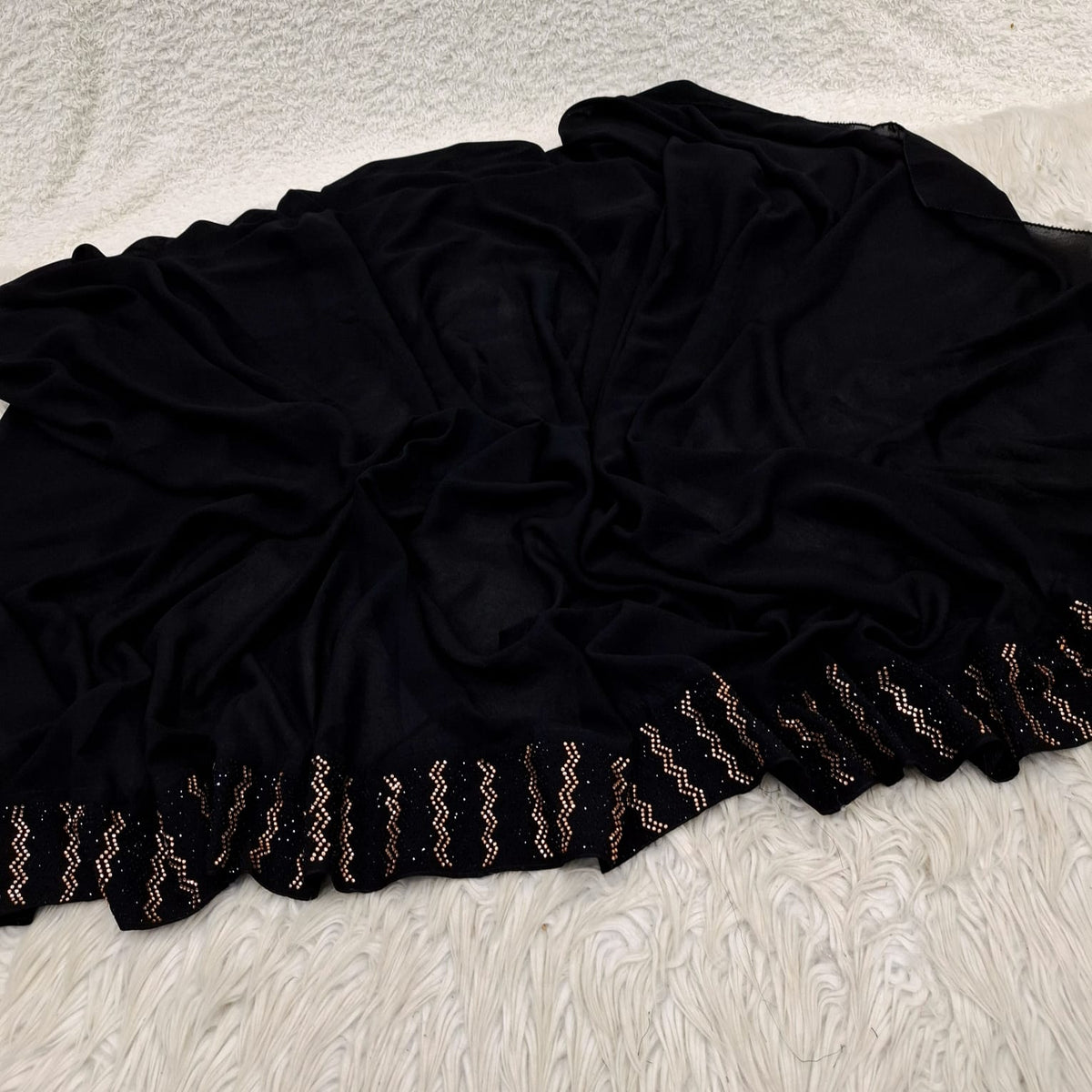 Stone border irani chadar (round) – abbaya by alnisa styles