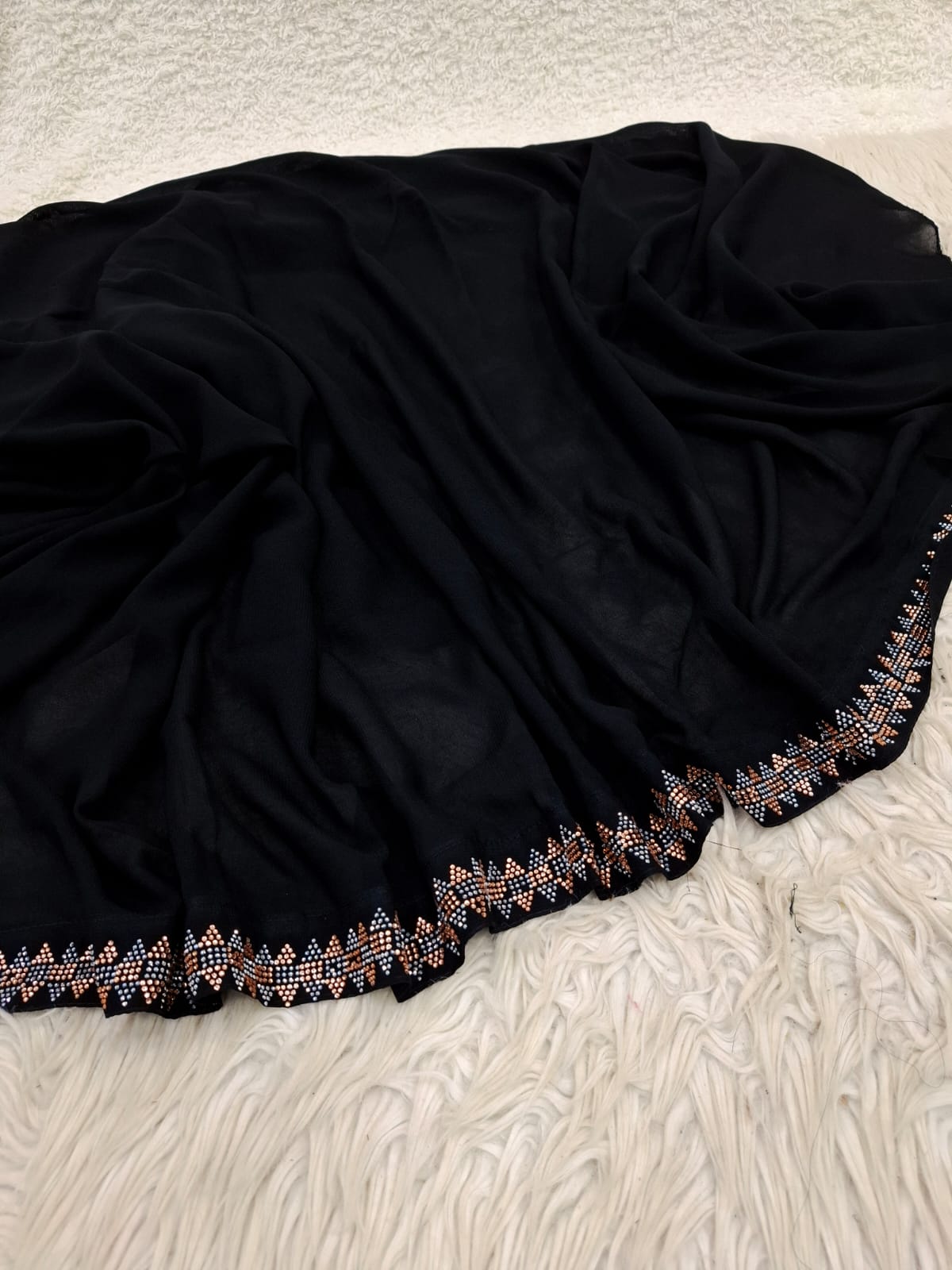 Stone border irani chadar (round)