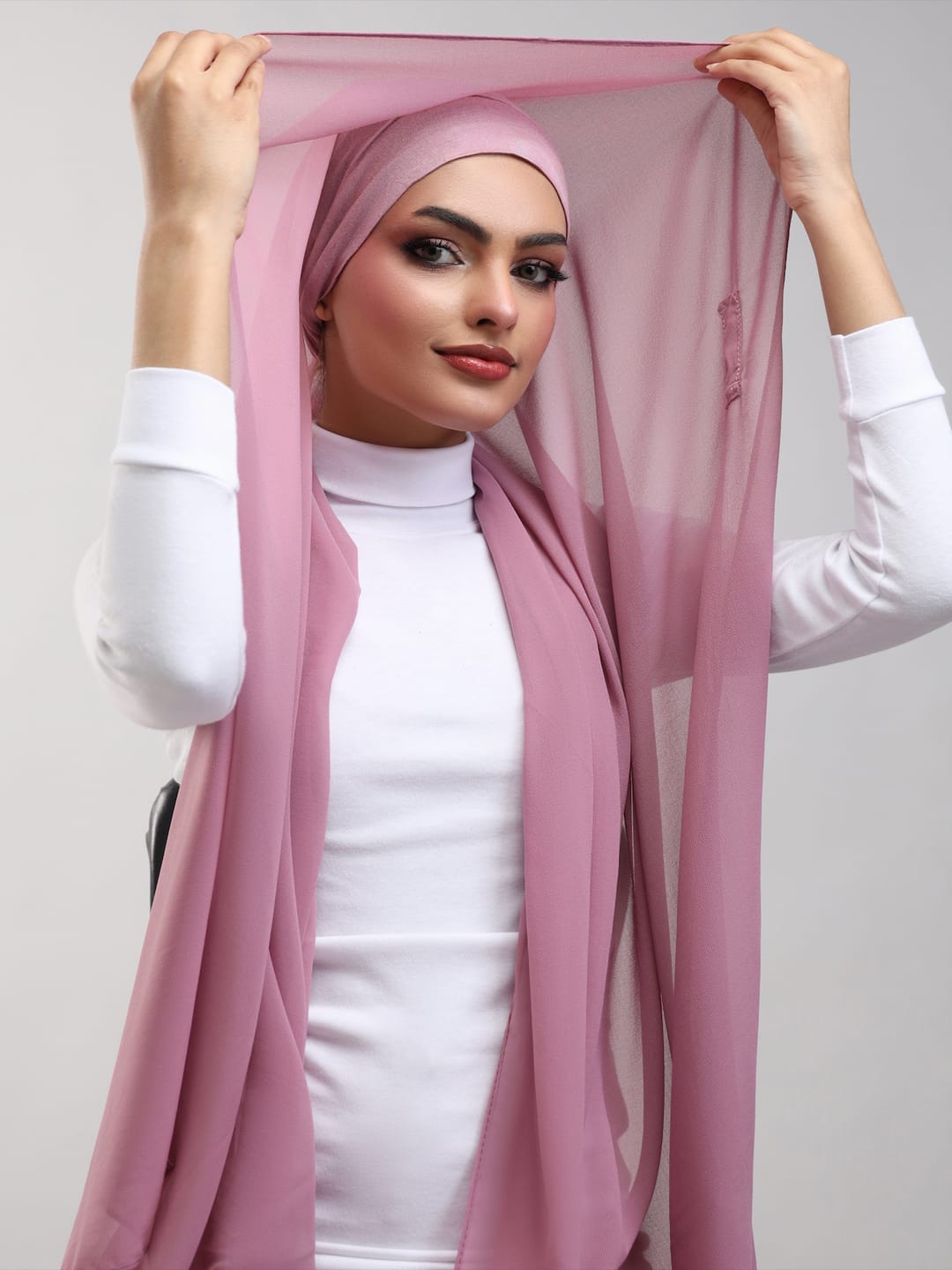 Instant Georgette Hijab With Built-in Magnets Bloosm
