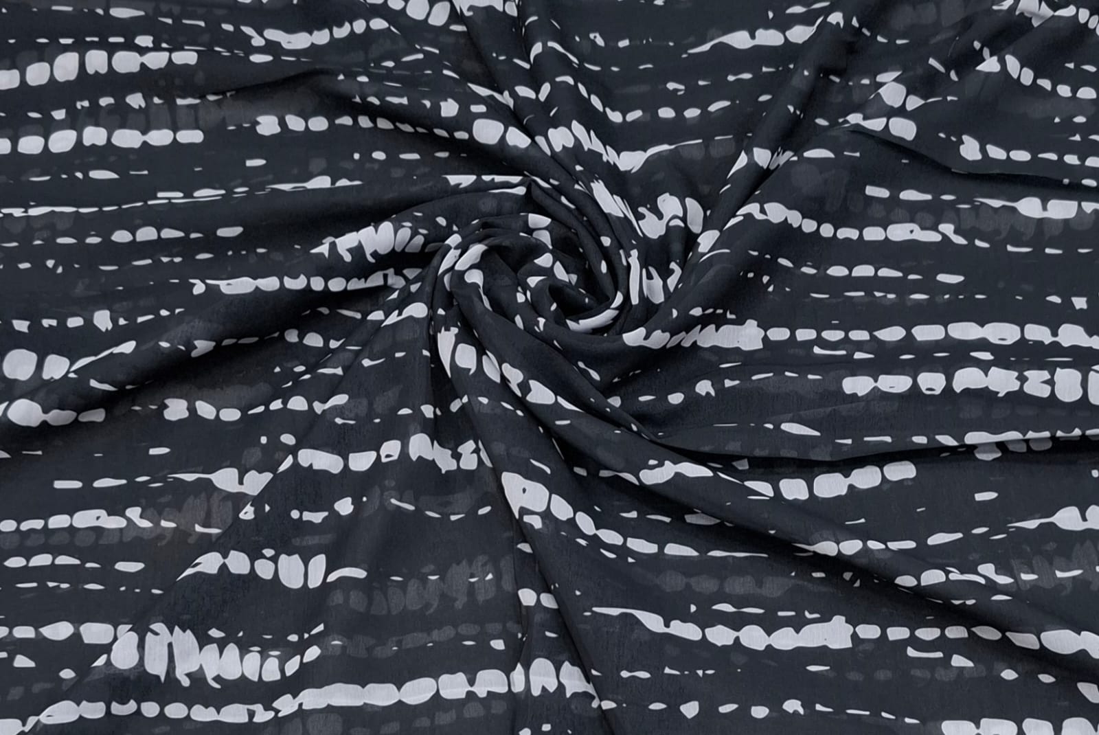 Ripple Chiffon Hijab Black