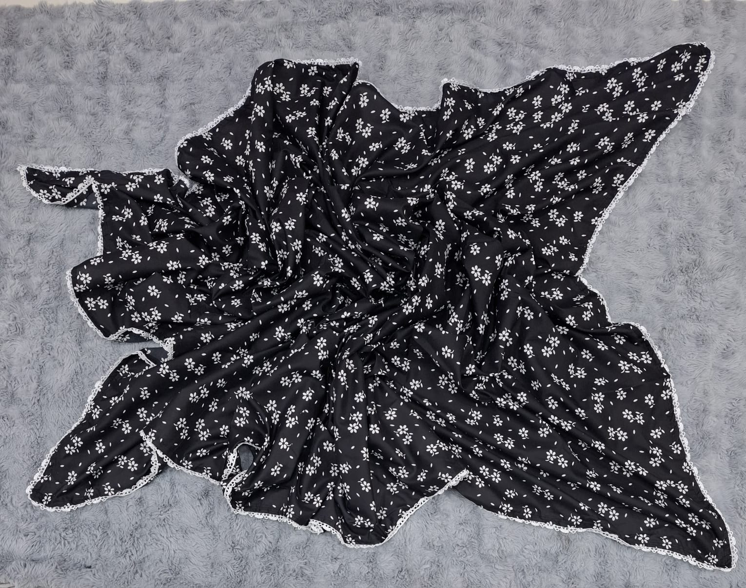 4 Side Lace Printed Irani Chadar