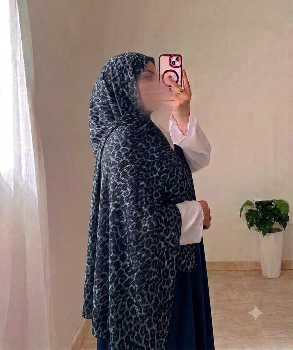 Crinkle Leopard Printed Hijab