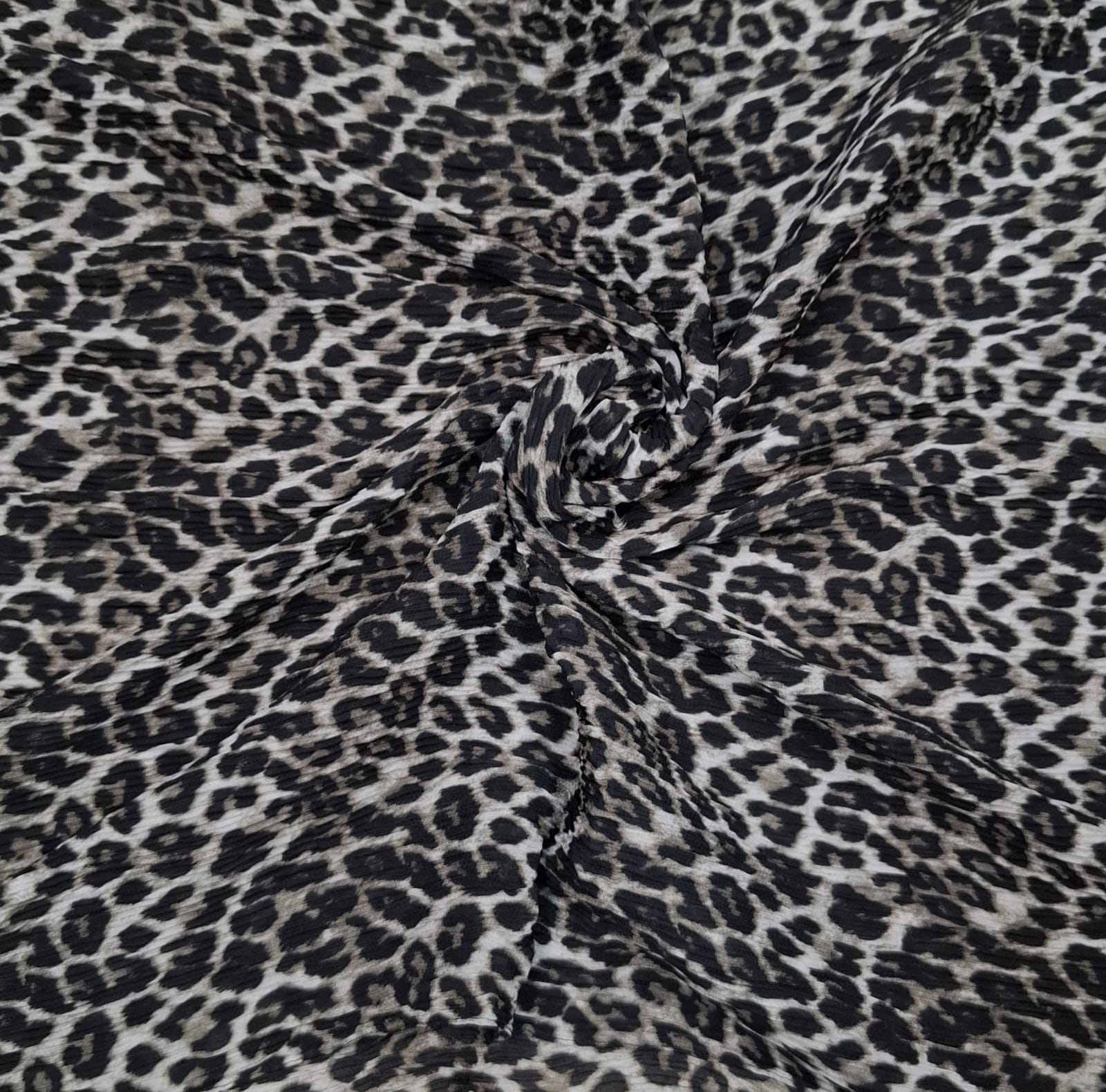 Crinkle Leopard Printed Hijab