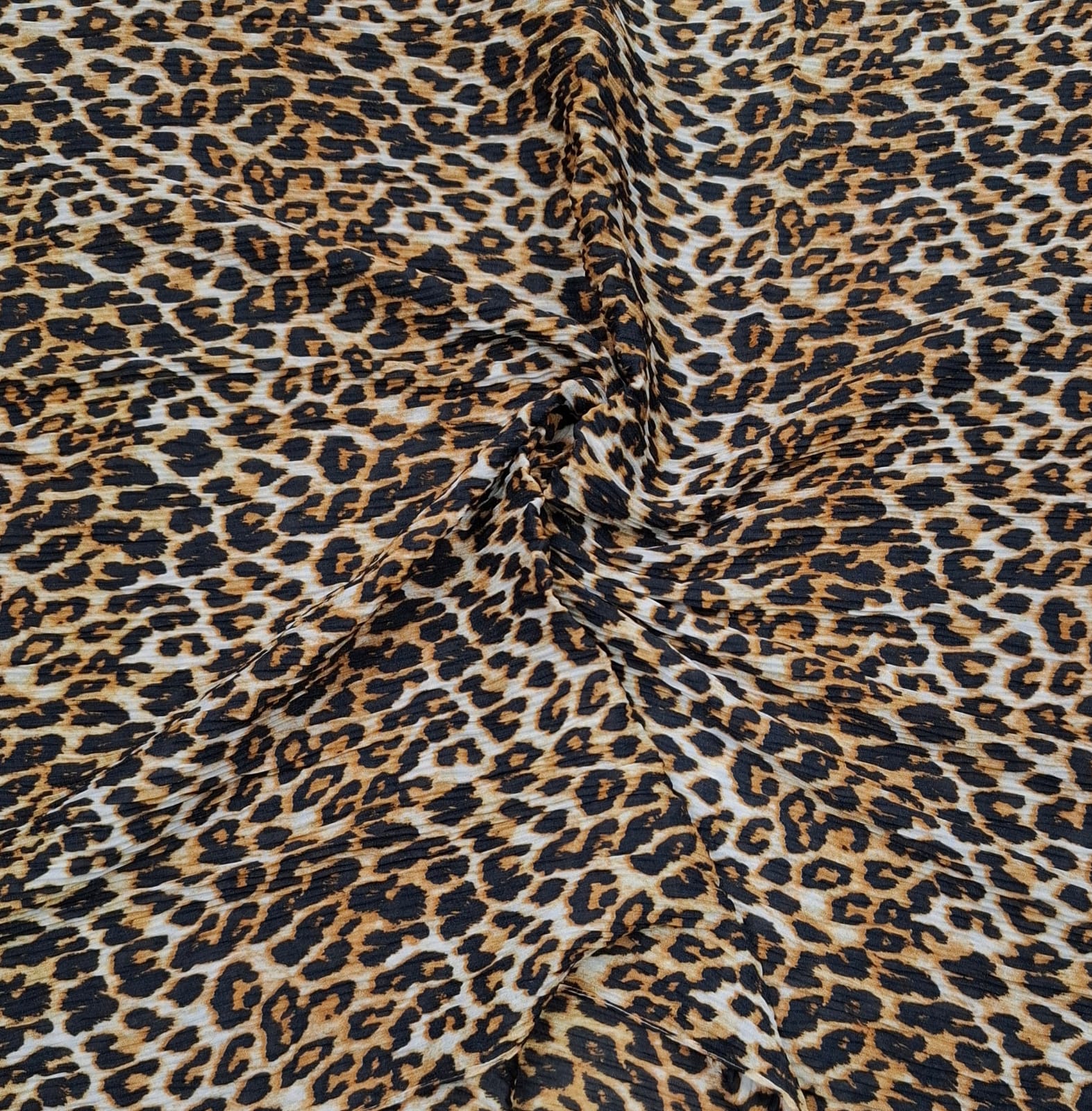 Crinkle Leopard Printed Hijab