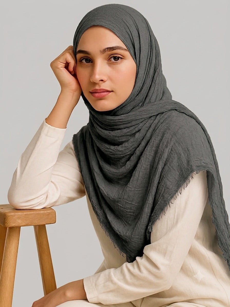 Crimps Hijab Grey