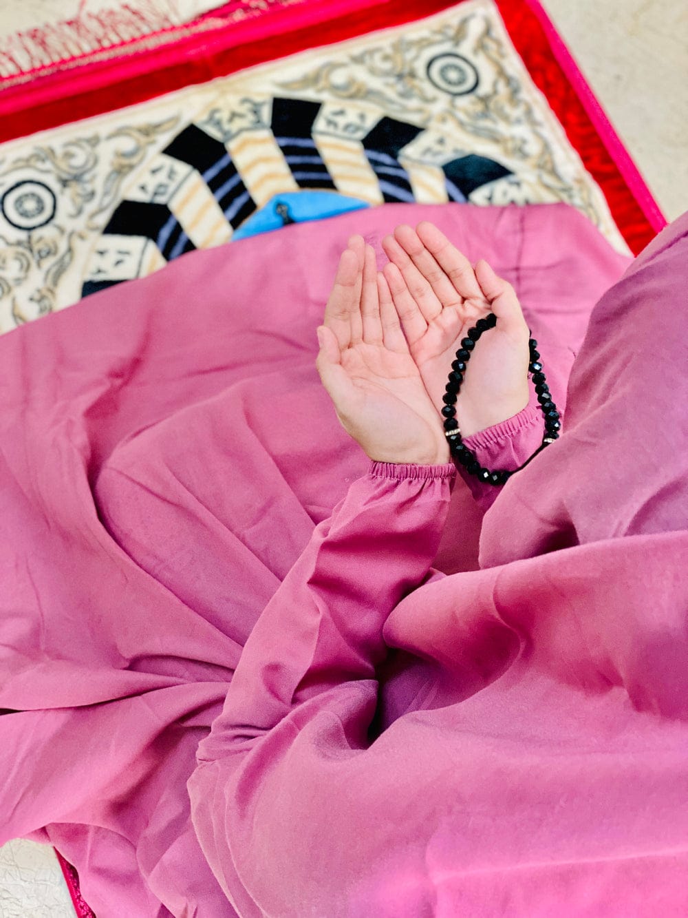 Big Size Full Coverage Plain Namaz Chadar Full Sleeves With Solid Colours
