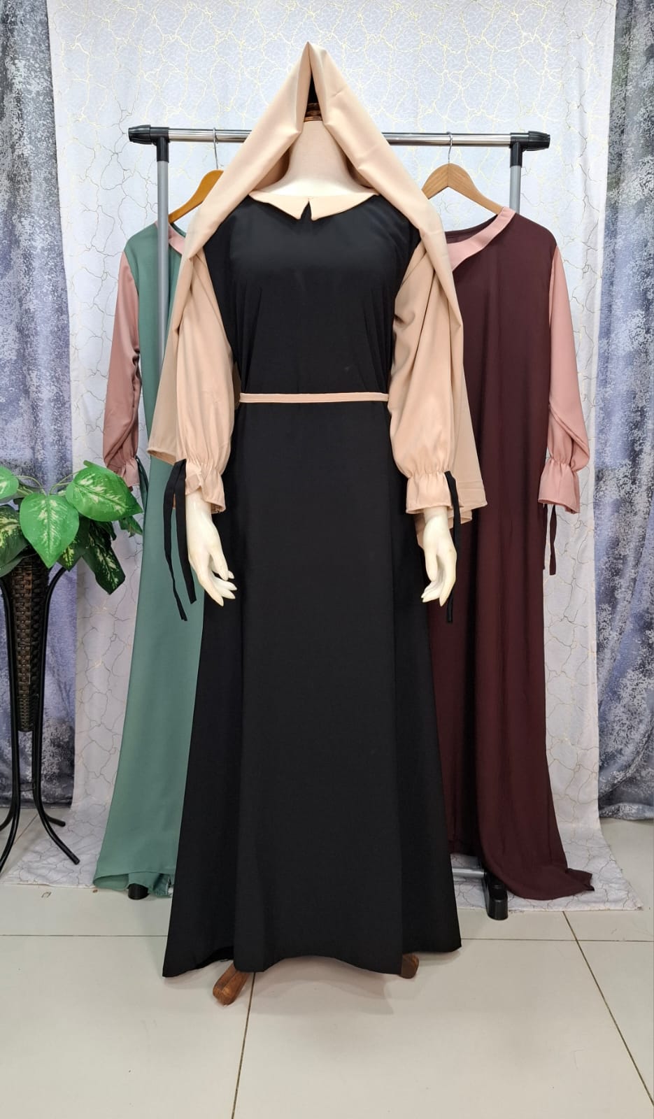 Velure Abaya