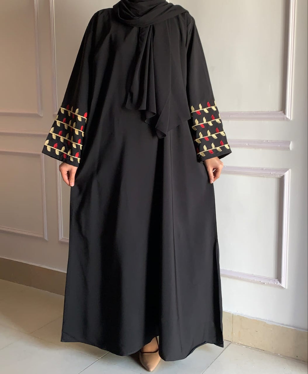 Sleeves Embroidered Abaya Orchid