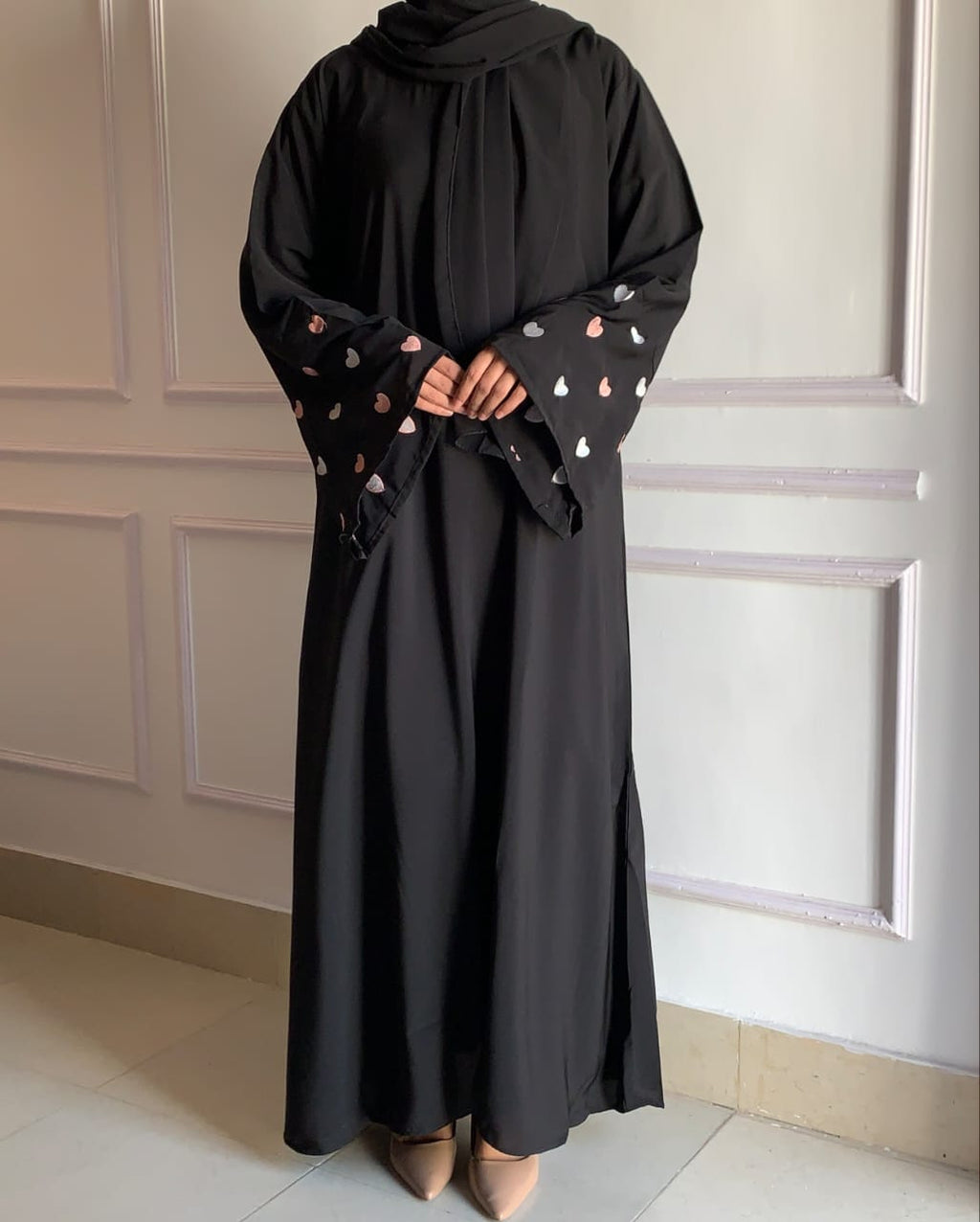 Sleeves Embroidered Heart Abaya
