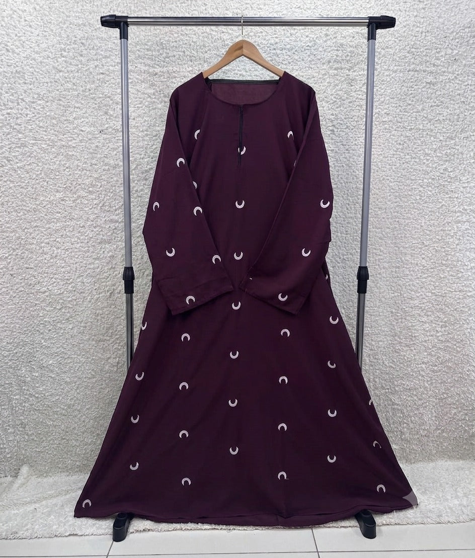 Moon Embroidered Abaya