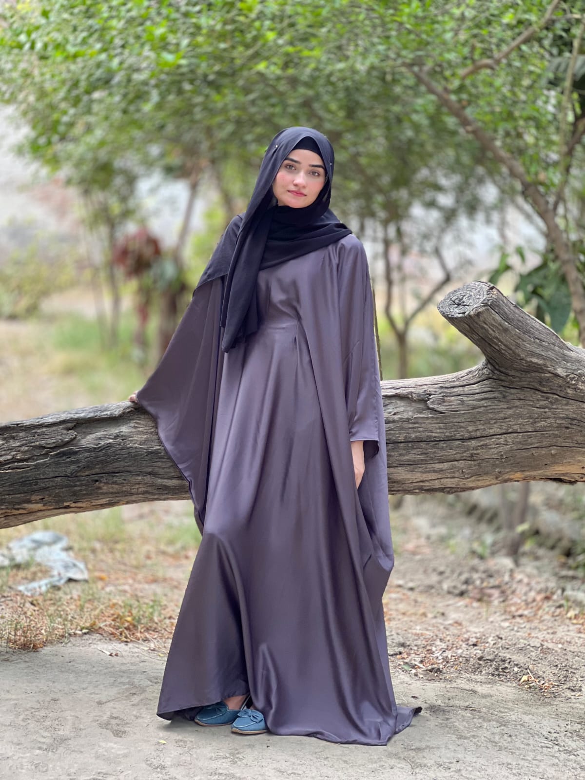 Butterfly Luxe Abaya