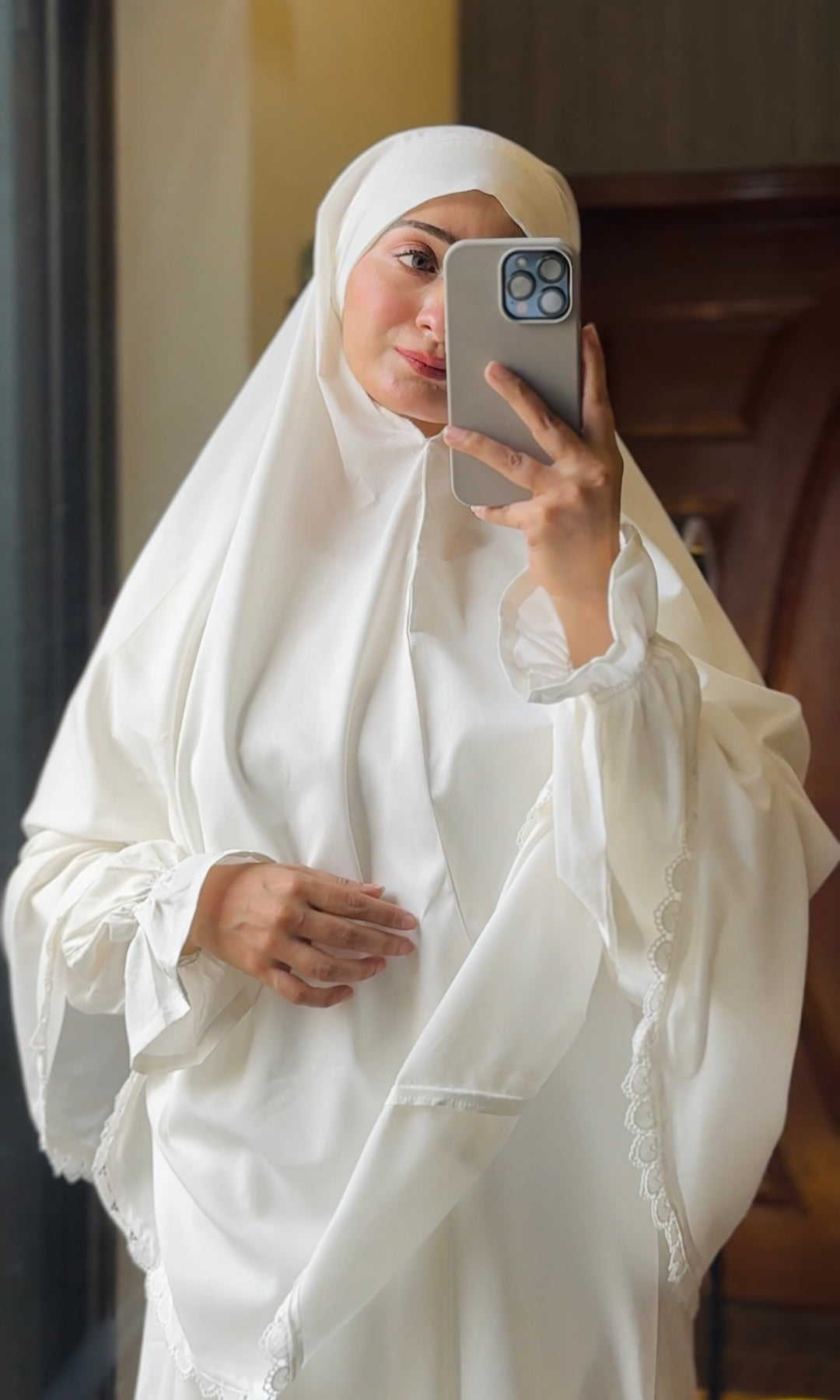 Hajj & Umrah Makhna Abaya